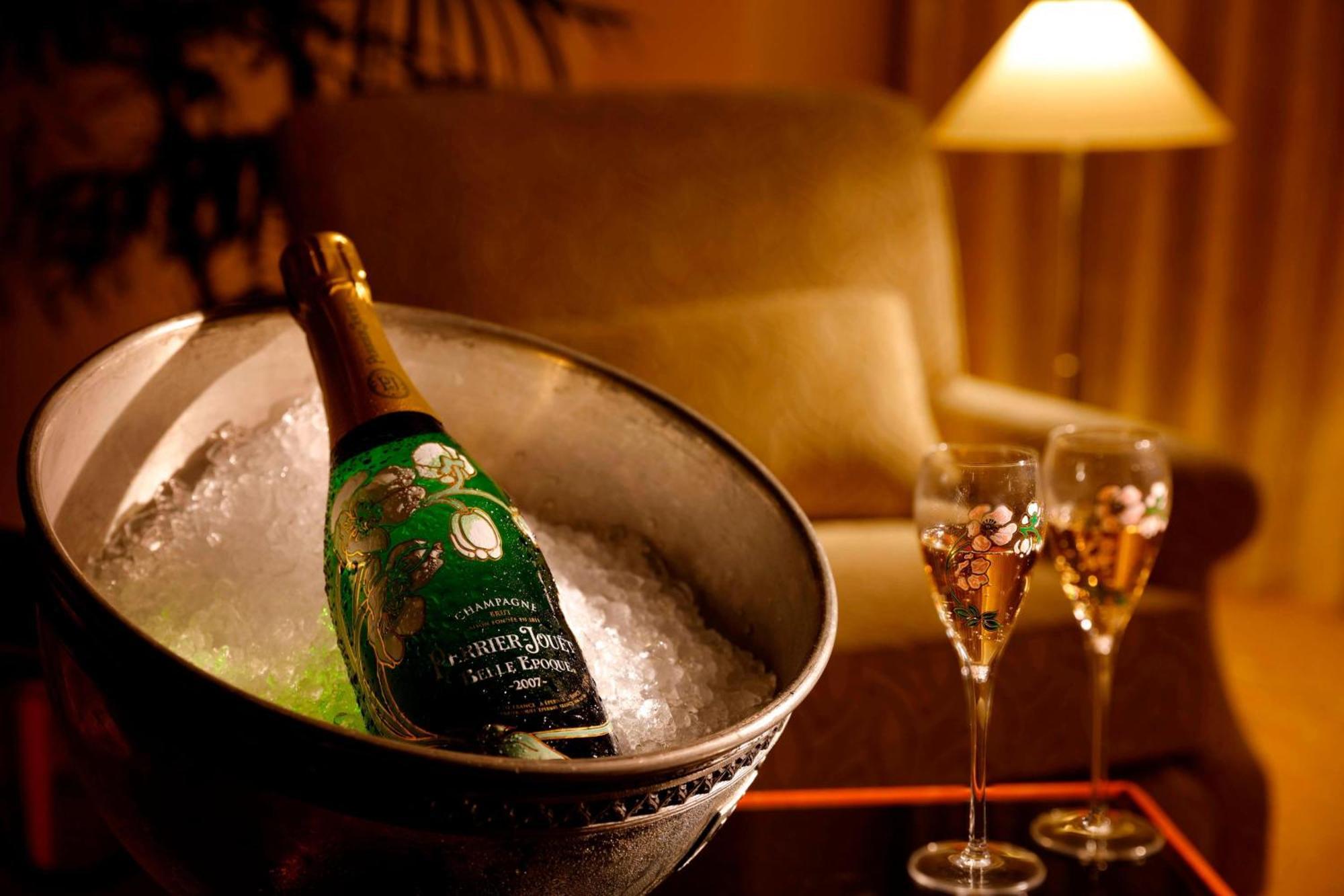 The Westin Miyako Kyoto Hotel Eksteriør billede
